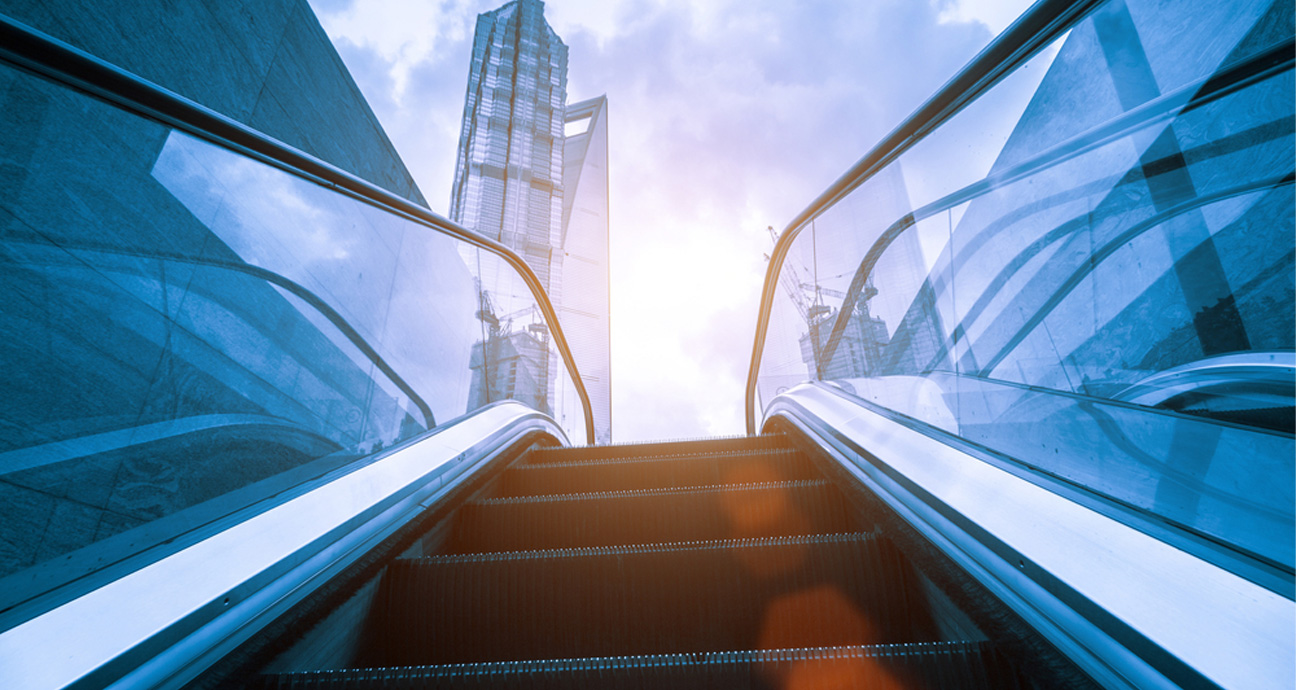 Top Passenger Lift Manufacturers in Kerala | AKH Elevators